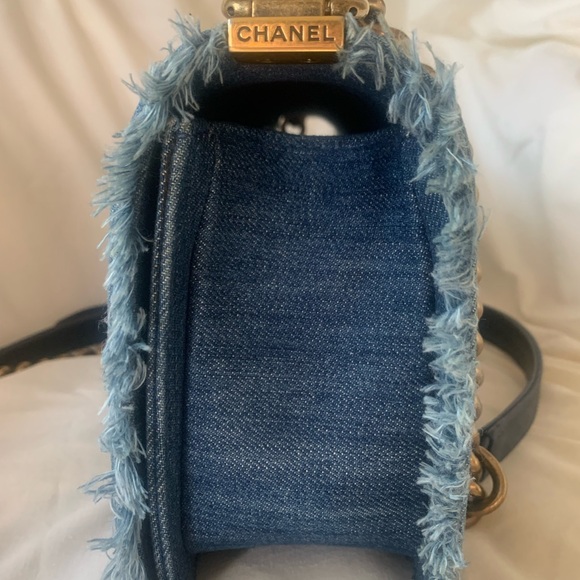 Chanel Boy Bag - Sold on other site. - Picture 8 of 17
